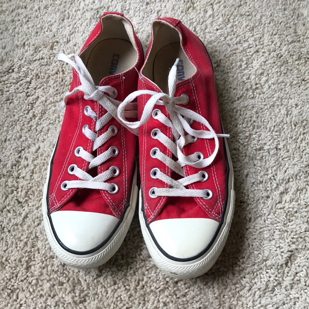 Red Low-top Converse